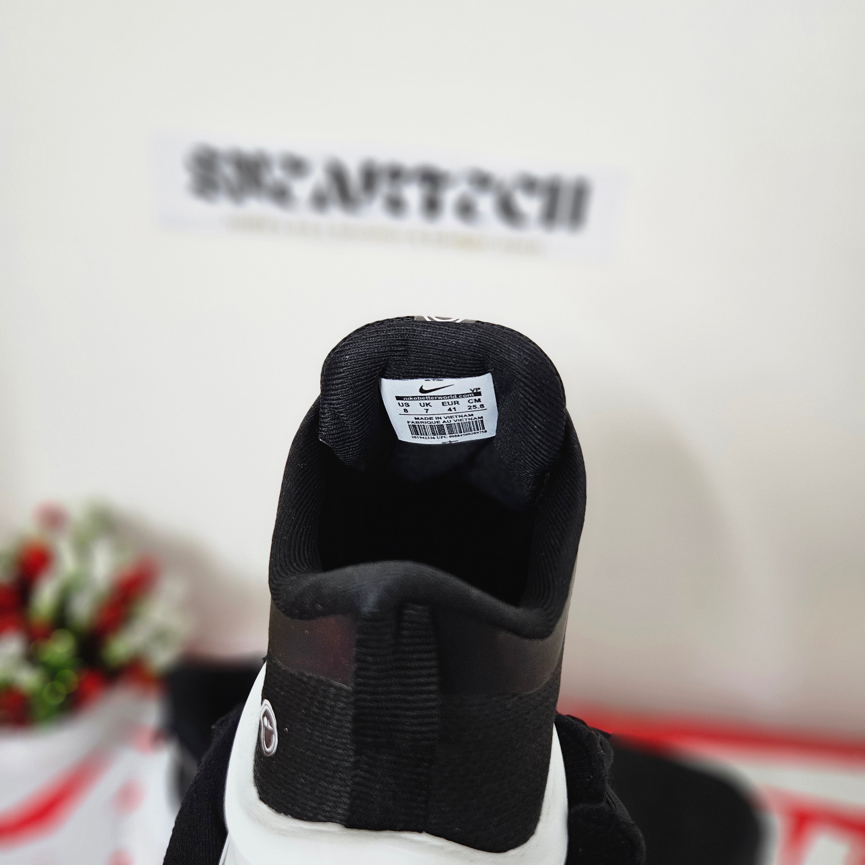 Black Zoom × Smiley Edition